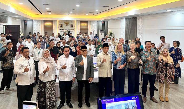 Bahasa Inggris Wajib di Madrasah Mulai 2027, Kemenag dan British Council Siapkan 6.000 Guru